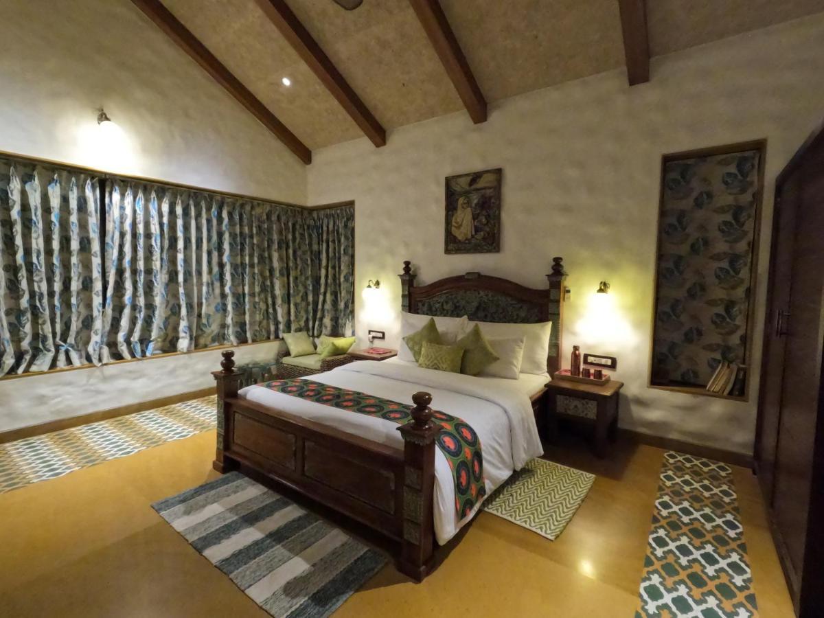 Soul Tree Villa 50 Super Luxury Villa With Heated Plunge Pool And Jacuzzi Лаваса Экстерьер фото